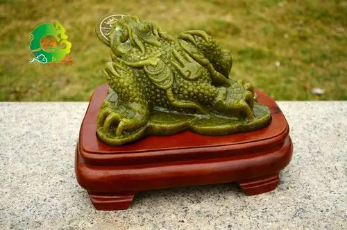 招财镇宅南玉回头金蟾招财金蟾摆件大号招财金蟾摆件