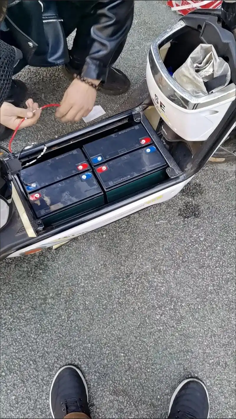 200元全国上门更换电动车电池.咨询客服确定好型号,大概1到 - 抖音