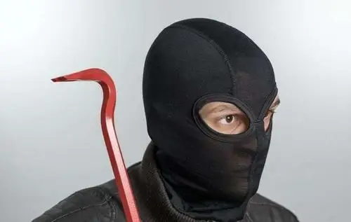 心理学:四个蒙面男,你觉得哪个是杀手?测出你的内心有多阴暗