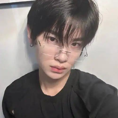 justin黄明昊的宣宣