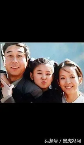 冯巩的女儿, 她才是从小美到大, 老公为了她不拍吻戏!