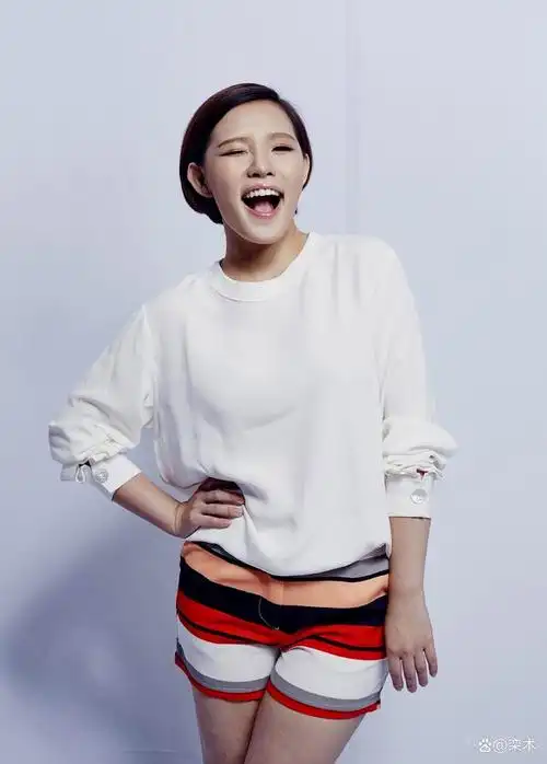 33岁女星谢依霖的老公不幸病倒患上重度肌无力,曾一度生命垂危