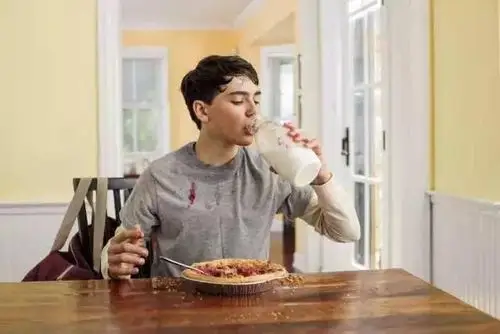 武汉人,你常喝的牛奶,买之前要看清有没有这3个字