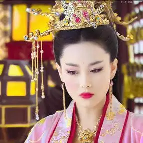 金鱼电话亭 关注 张馨予 |苏妲己cr:hd-bx甜心 #封神英雄榜 赞 评论