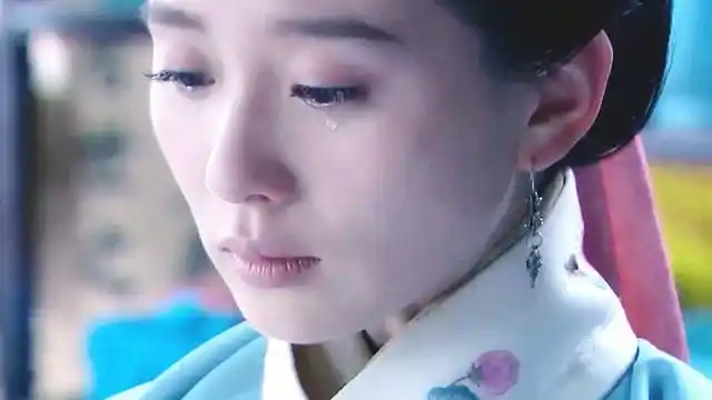 刘诗诗哭戏混剪,美人连哭都是美的,泪若梨花不过如此!