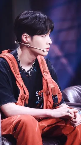 张艺兴这就是街舞图源见水印 - 堆糖,美图壁纸兴趣社区