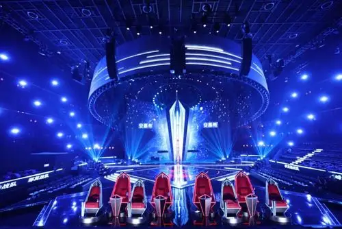 不仅有着出众的眼光与创作才华,在好声音的舞台上也战绩斐然