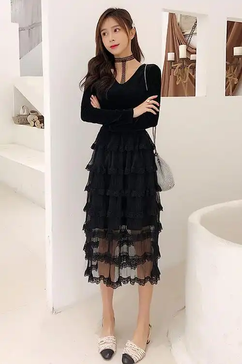 新款女装韩版高腰显瘦v领中长款打底蛋糕裙网纱蕾丝黑色长袖连衣裙女