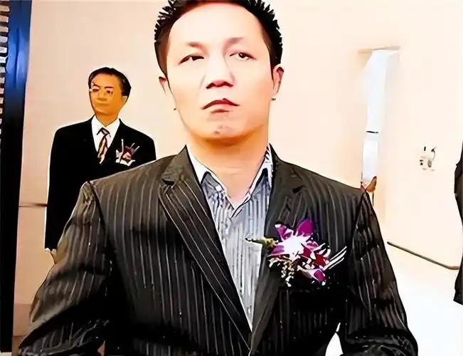 造声势2021年3月,年逾六旬的周正毅,终于出狱