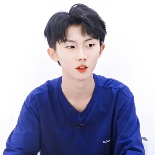 马嘉祺头像自调图源邮寄春风