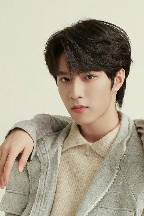 刘耀文超话粉丝高增长明星top1##微博娱乐白皮书