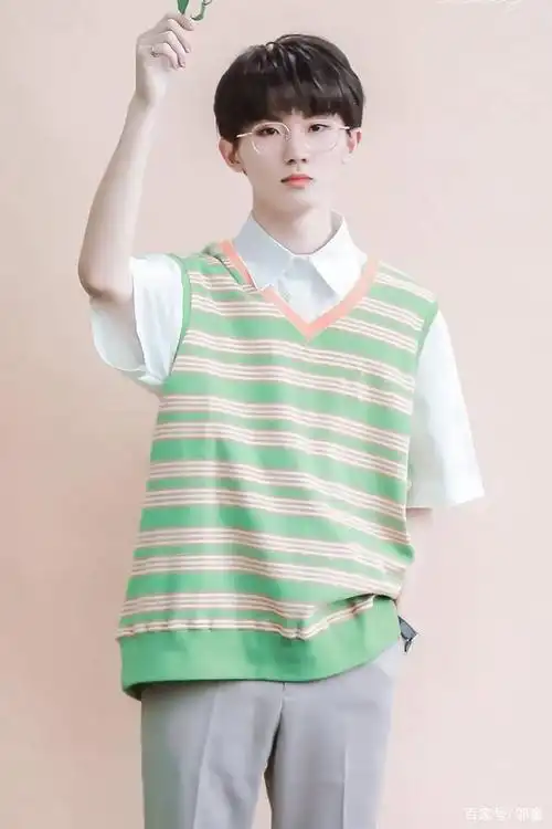 马嘉祺疑似因身体原因缺席综艺录制公司回复甩锅粉丝很生气