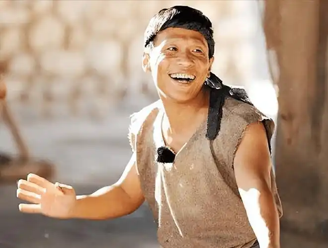 11年了,宋小宝成名后抛弃发妻,转身娶年轻粉丝,如今生活怎样了_赵本山