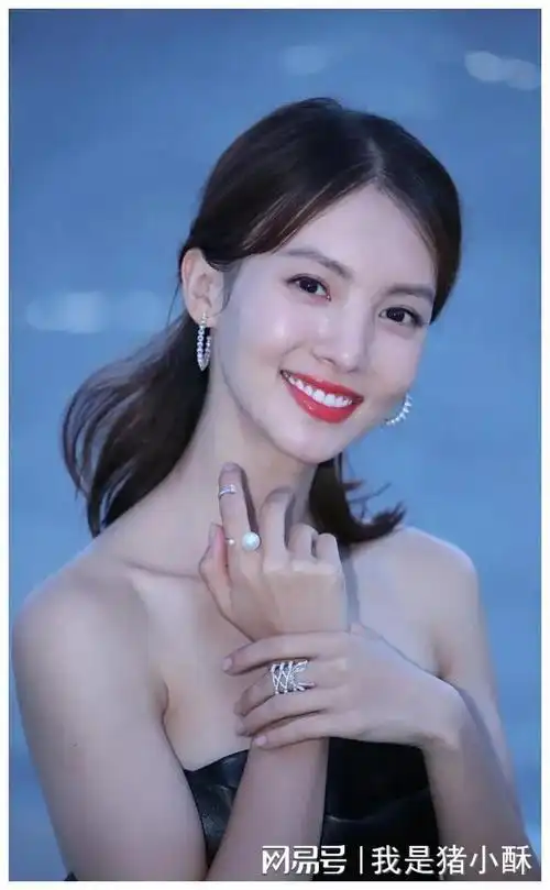 金晨:用演技点燃荧屏,展现独特个性|古装剧|现代剧|她的演技|二级演员