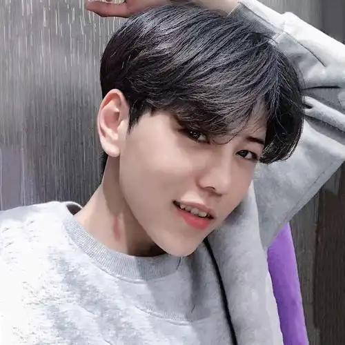 假发男韩版帅气中分男士假发女短发蓬松帅气自然逼真学生假发头套黑色