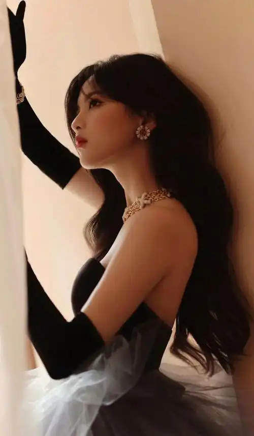 杨超越越看越美