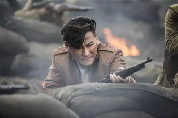 《浴血十四年》明开播,刘小锋王梓桐带你走进抗战岁月