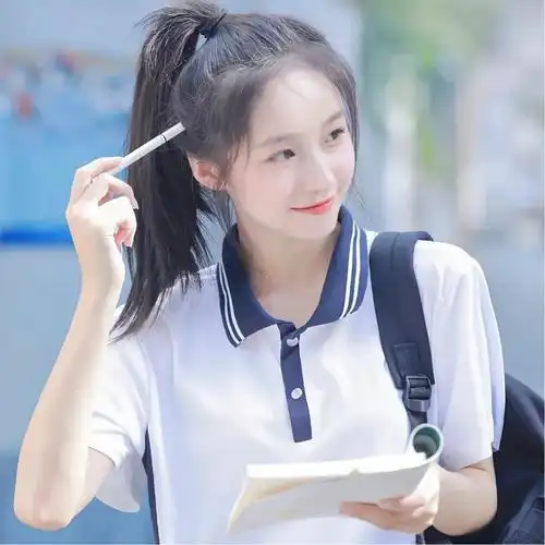 青春校园风清纯女生头像图片
