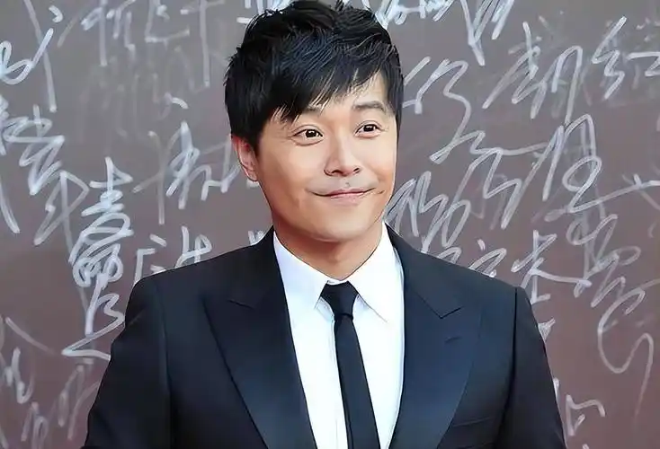 "百亿导演"陈思诚:辜负佟丽娅遭全网嘲讽,搭上黄渤难以超越徐峥_女子