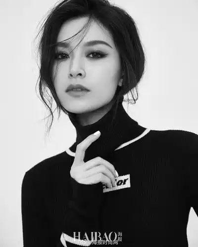 海豹君双手给你们送上@janiceman文咏珊 的第二波大片