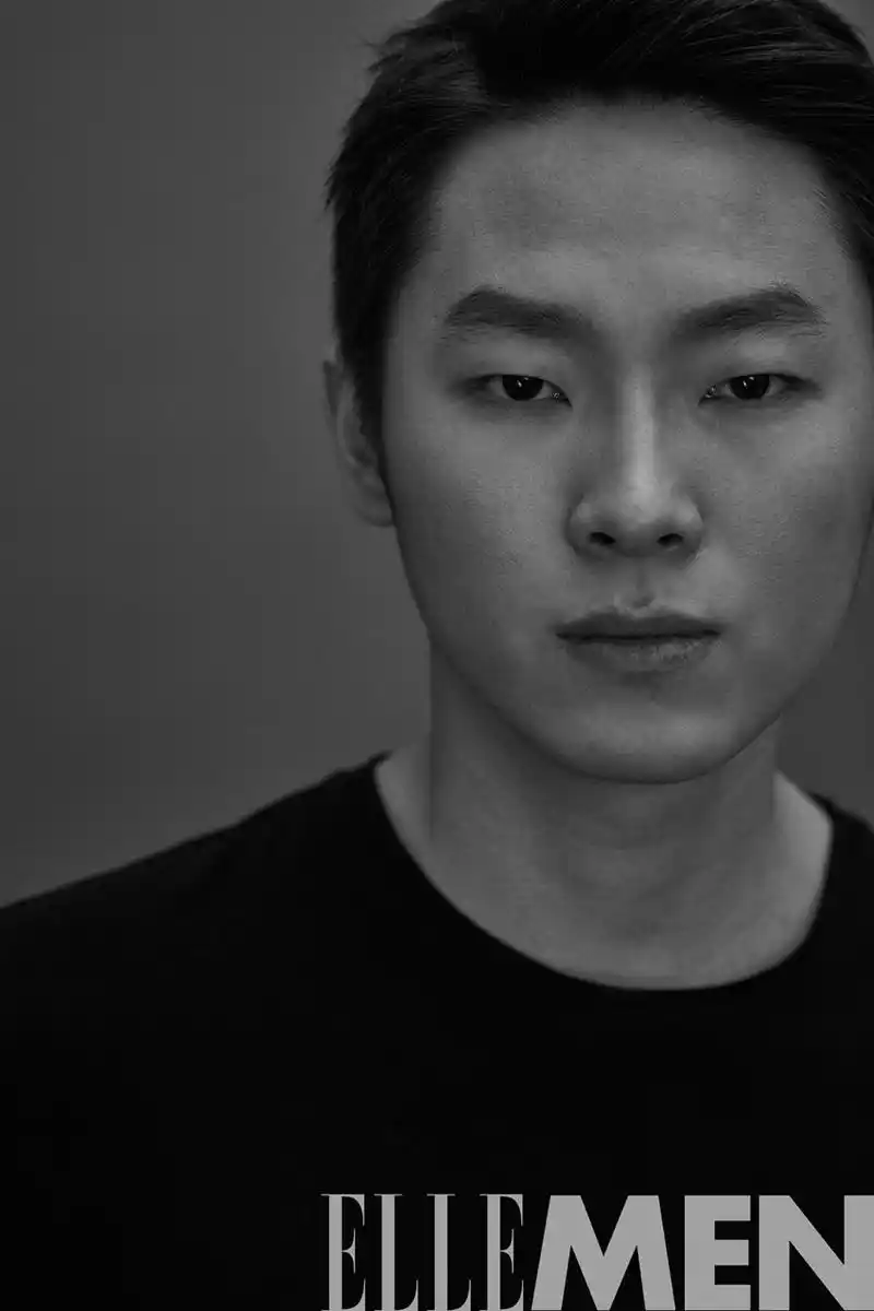 梁博时尚大片一面阳光大男孩一面睿智真男人