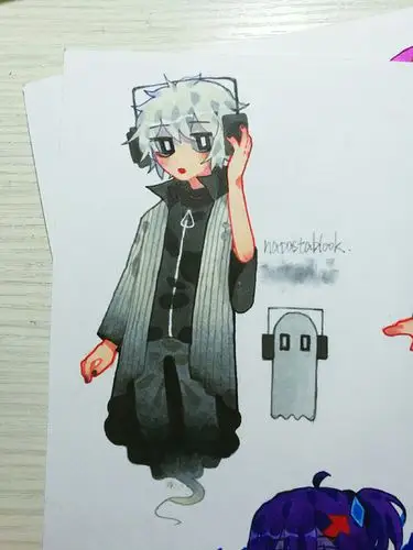 堆堆. 乱七八糟的 p1是小幽灵的拟人