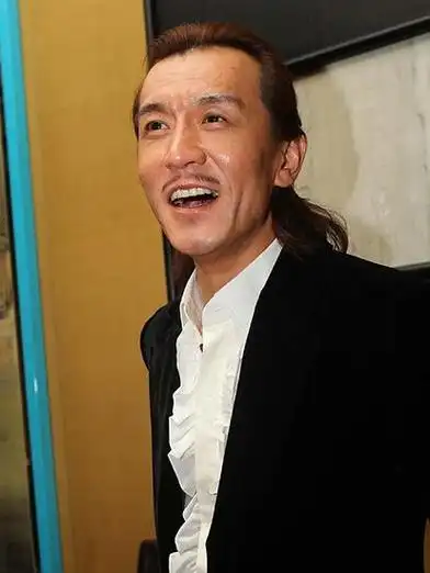 青皮胡络腮胡 男人如何利用胡须扮酷