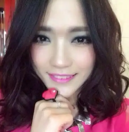 【图】歌手庄心妍本人照片流出 揭秘从网红到歌手的辛酸之路