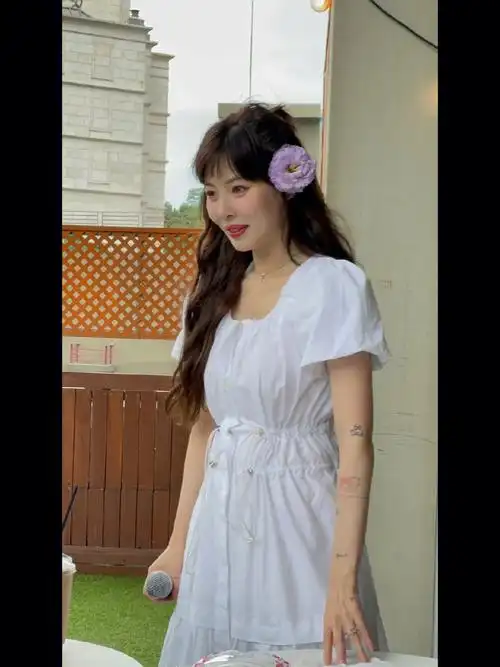 泫雅生日会现场图