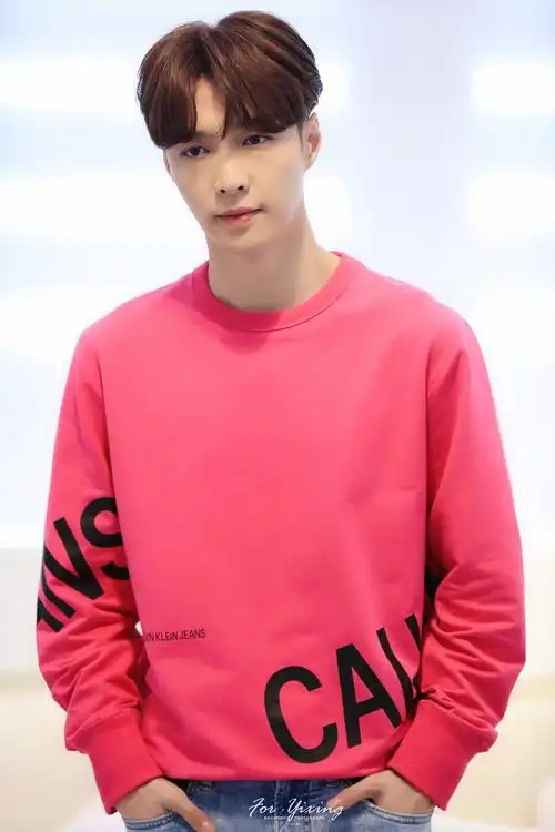 20201004张艺兴ck直播