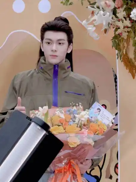 曾舜晞临江仙##曾舜晞白九思