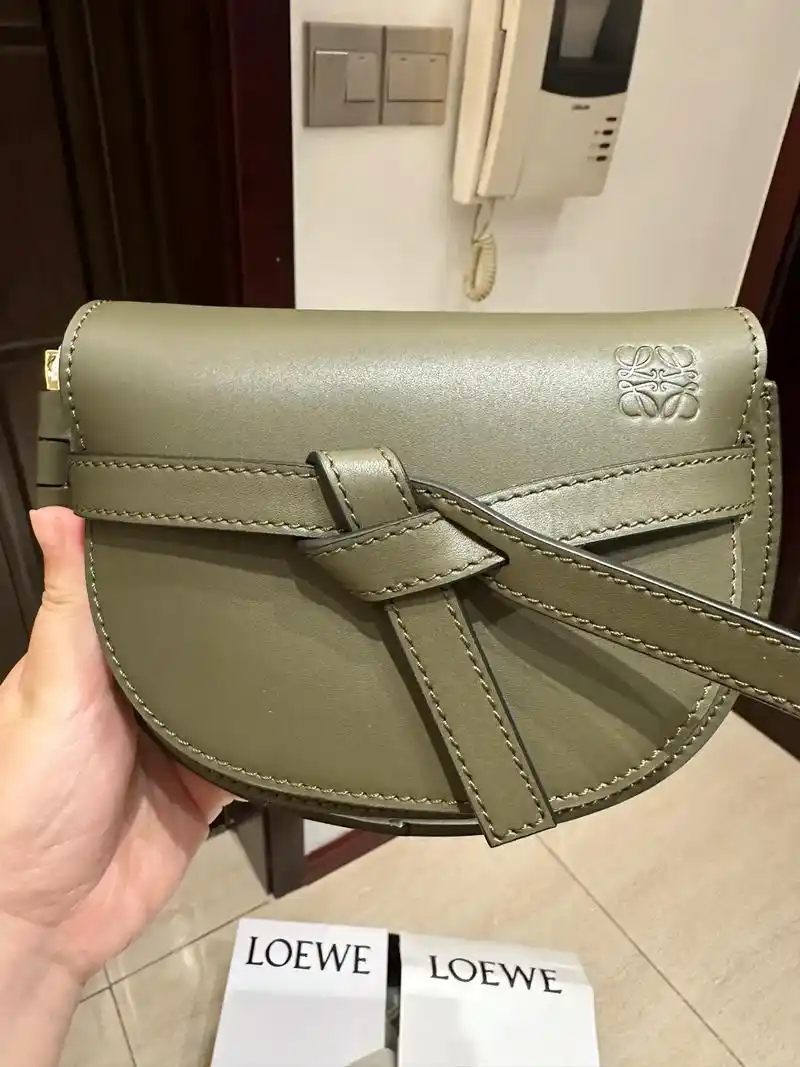 罗意威loewe gate 小号  100%海外正品代工厂q - 抖音