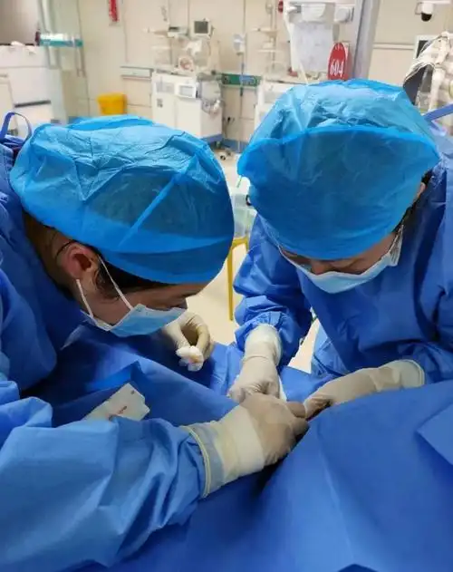 揪心开封这个胎龄仅253周的极早早产儿