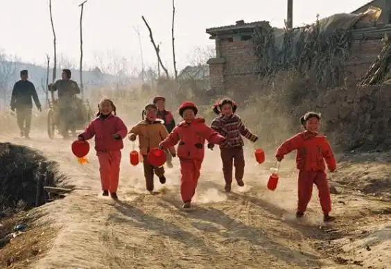 80后,90后的春节老照片,每一张都打动人心