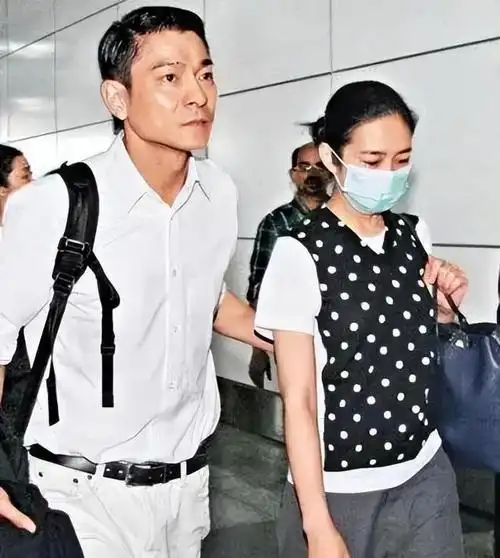 朱丽倩为了刘德华到底有多能忍?