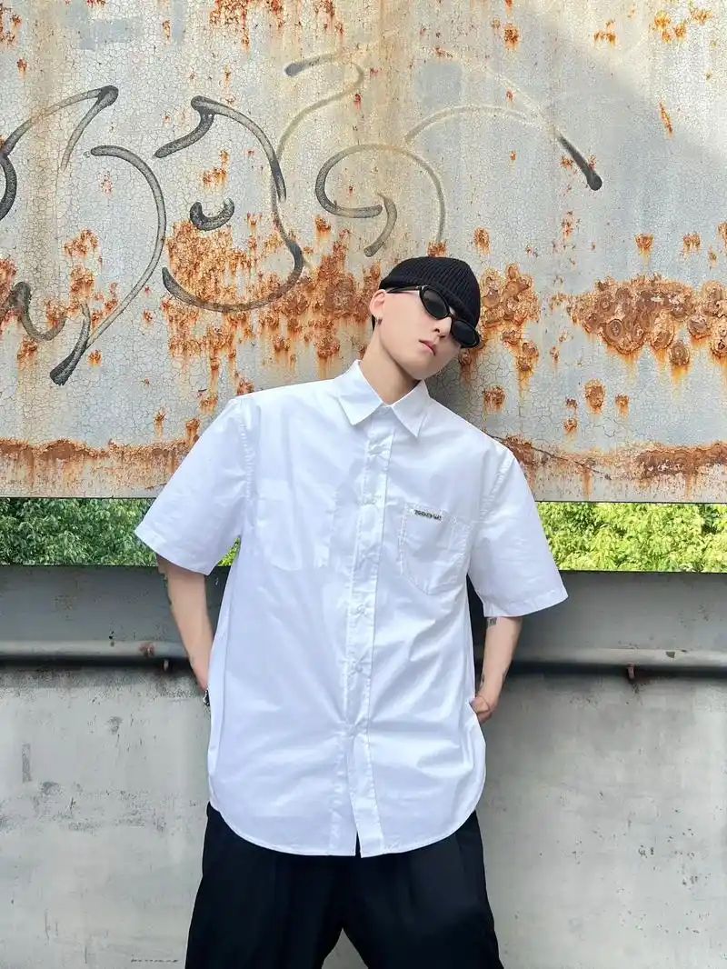 剧本不,为啥好赖都分不清[捂脸] 11月前·四川 16 分享 回复 vc周晨晞