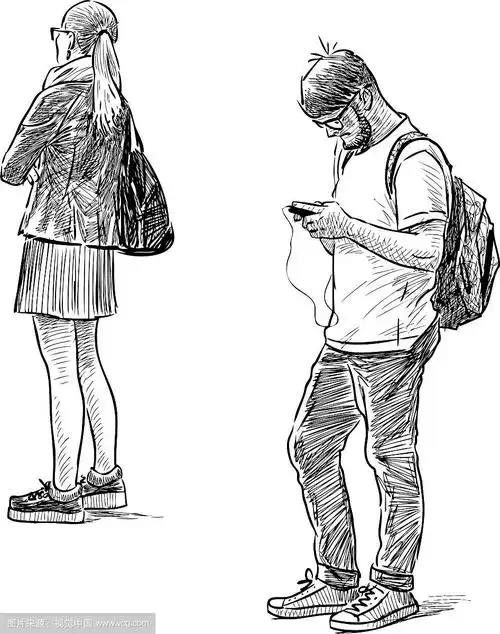 公共汽车站上的普通人