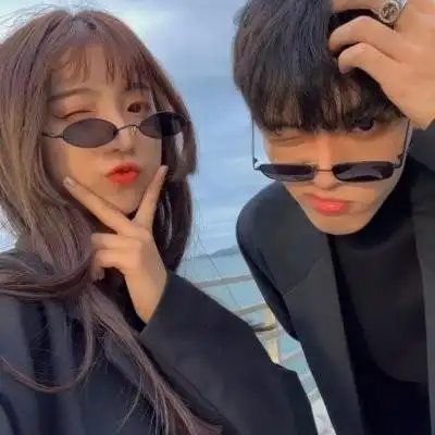 霸气超拽一对两张情侣头像