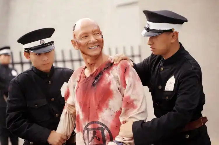 《娘道》热播,杜玉明"霸道总裁型土匪"硬核抢亲! - 电视 - 南方娱乐网