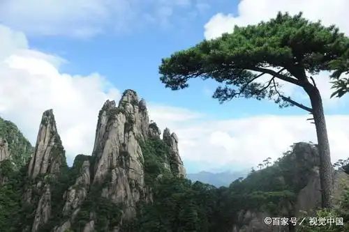 中国最美五大峰林江西三清山,很多人在景区内走着,就迷失了方向