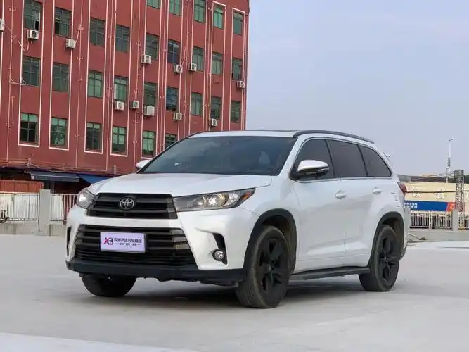 当前位置:>易车>社区>汉兰达社区>2018款汉兰达2.