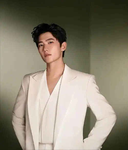 大瓜!杨洋乔欣聊天记录被曝光,他伤女方最深,还牵涉到张天爱!