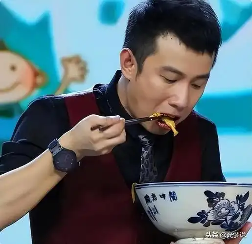 头油到发臭随地大小便内衣成抹布这些明星私下是真邋遢