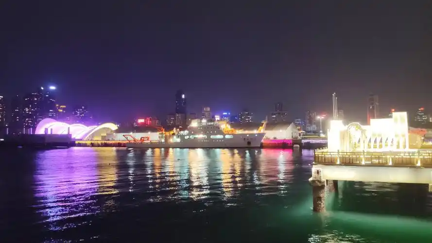 青岛情人坝酒吧街购物攻略,情人坝酒吧街物中心/地址/电话/营业时间