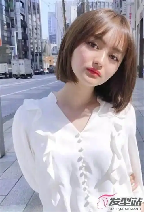 适合学生的短发发型女减龄发型首选学生头