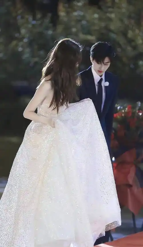 原创和宋雨琦吵架和蔡徐坤炒cp果然是baby更离不开奔跑吧