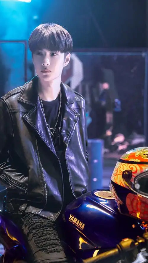 时尚芭莎|王一博