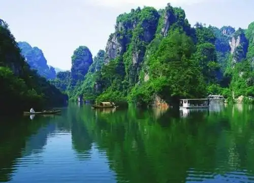 张家界黄龙洞,张家界千古情风景区,宝峰湖,土司城,大庸民俗博物馆