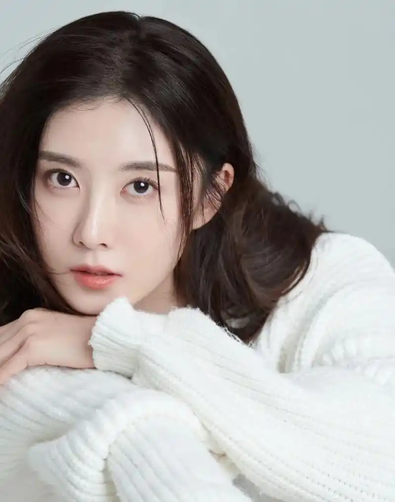 女星曹斐然高清写真照片.#娱乐圈的那些事儿 #明星背后故事  - 抖音