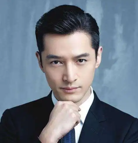 胡歌大学时期证件照 我歌就是帅